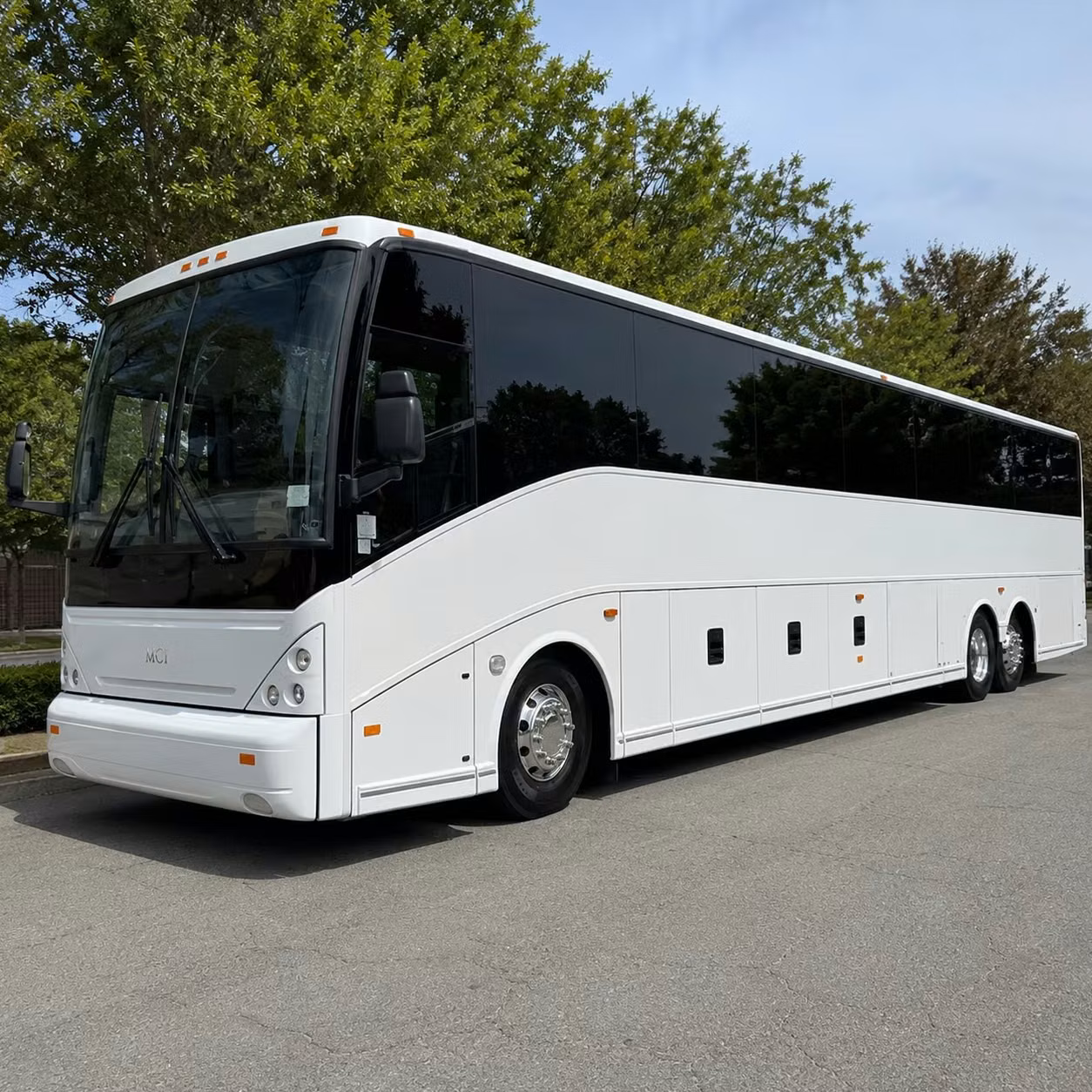 airport bus rentals for corporate groups business travel and executive transfers in philadelphia