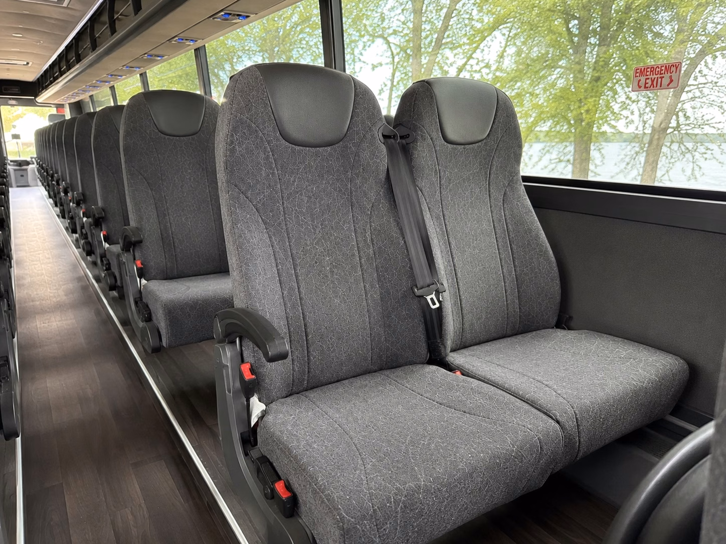 bucks county and main line wedding transportation available through charterbusrentalphiladelphiapa com