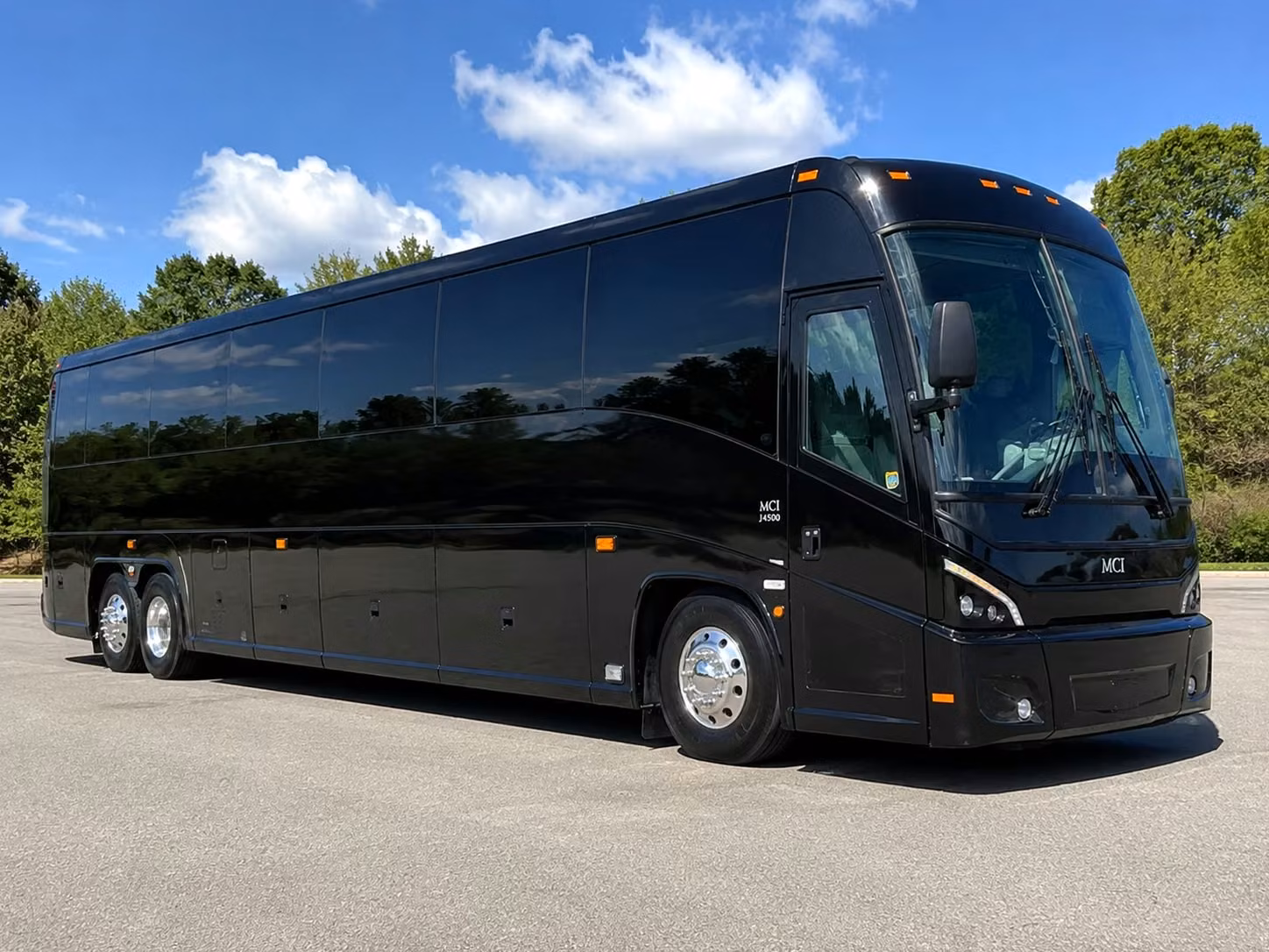 charterbusrentalphiladelphiapa com makes it easy to book charter buses for philadelphia concerts and sporting events