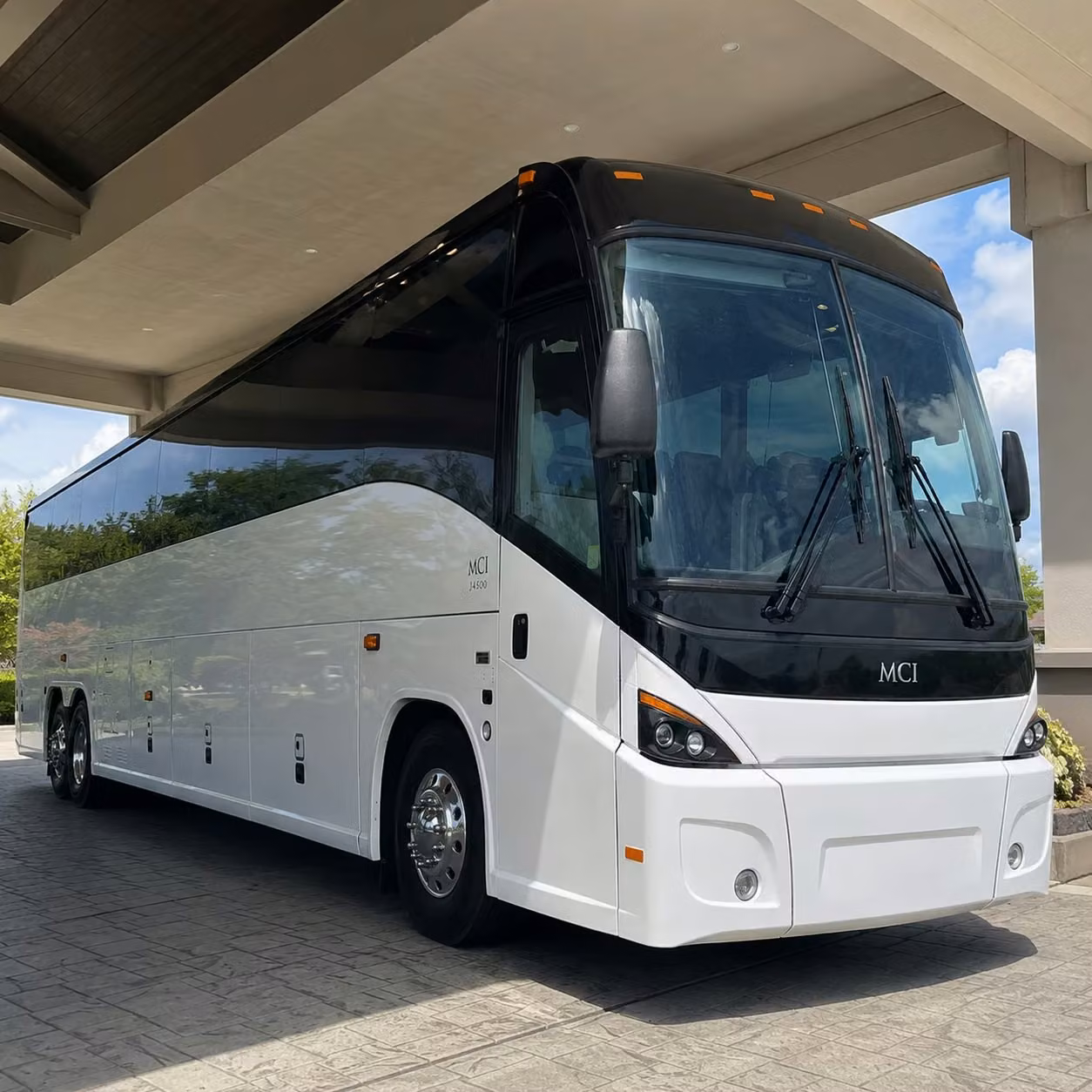 run corporate event shuttles across the philadelphia region with ease