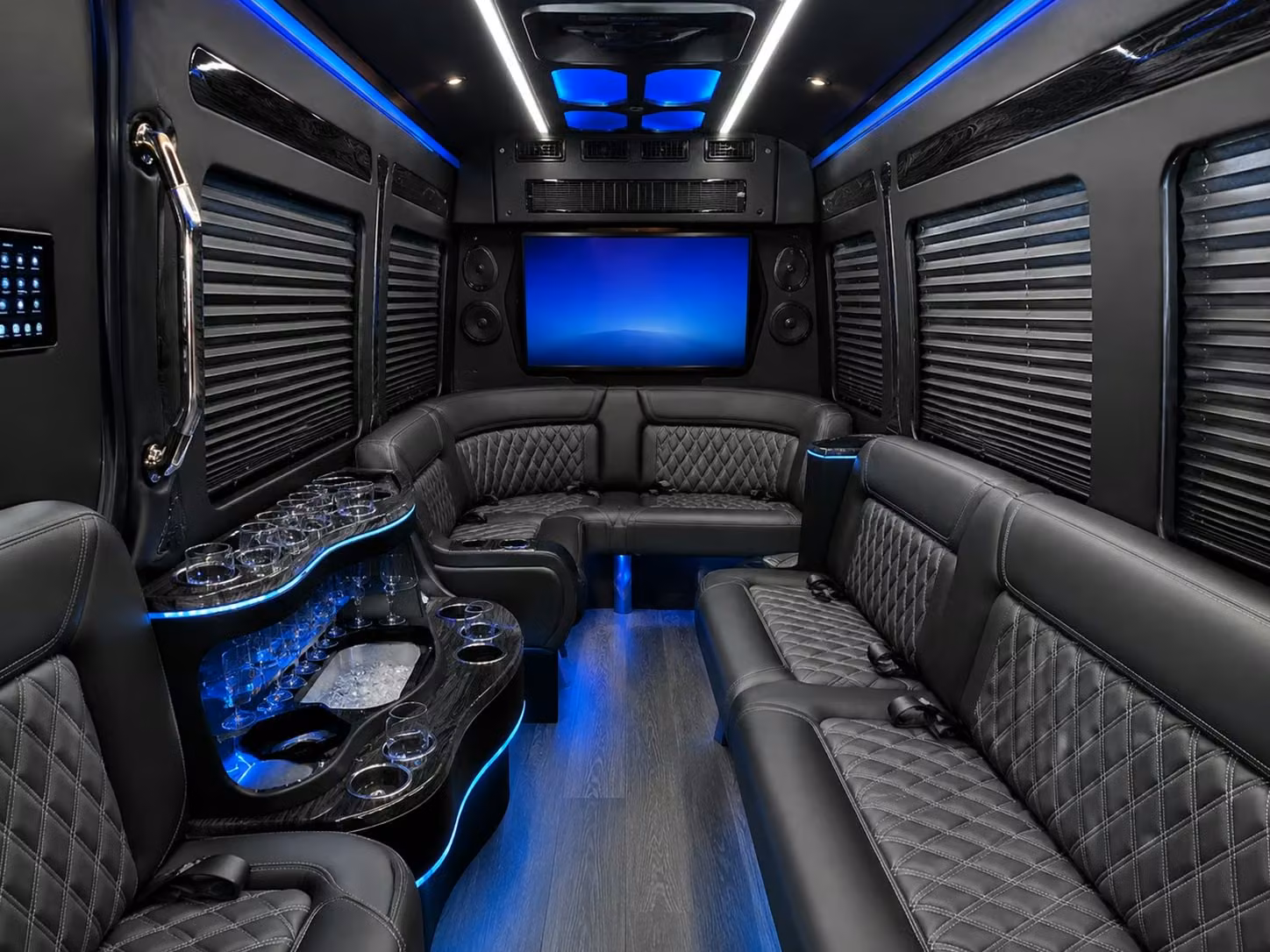 with charterbusrentalphiladelphiapa com booking prom transportation for large philadelphia school groups is simple